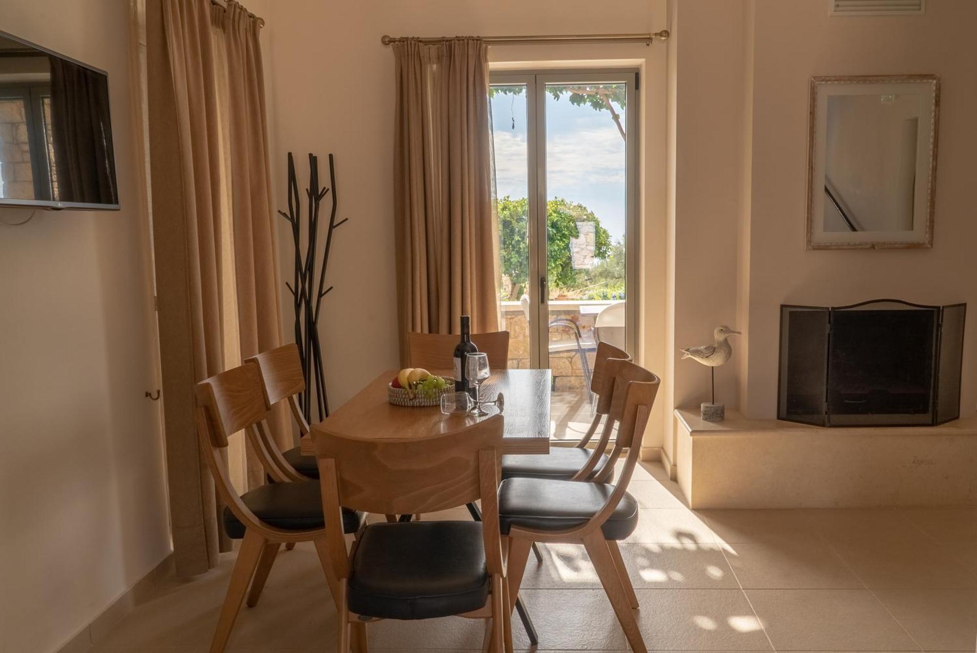 Mythos Villas Stoúpa المظهر الخارجي الصورة